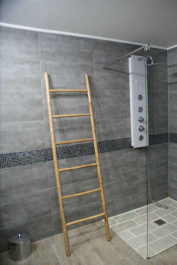 Apartment Loft Ravissant Avec Piscine Cagnes-sur-Mer